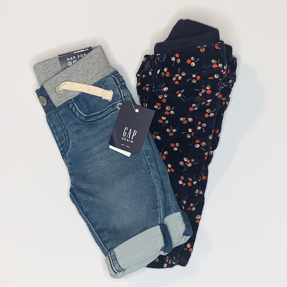 Baby Gap jeans 2 pair (one pair NWT)